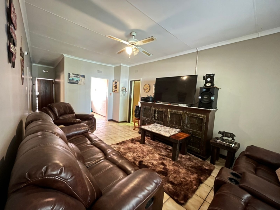 4 Bedroom Property for Sale in Protea Park North West